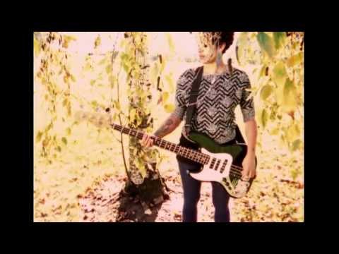 The Thermals - Never Listen to Me