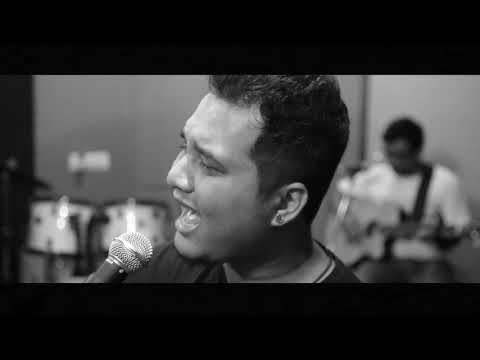 Akash Hingmang Free Fallin...