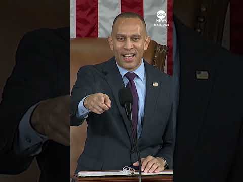 Hakeem Jeffries addresses the 119th Congress following speaker vote