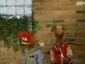 Bloopers And Mishaps It S A Very Merry Muppet Christmas Movie