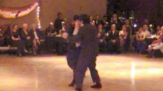 Gloria y Eduardo Arquimbau at Nora's Tangoweek 2002