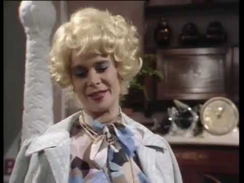 Victoria Wood: Acorn Antiques - Episode 3  (1985)