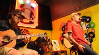 Neck Deep - Can&#39;t Kick Up The Roots (acoustic)
