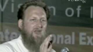 Abdur Rahim Green talks about Islam and Democracy. Born in Dar-es-salaam in Tanzania to British parents, Green's father (b...