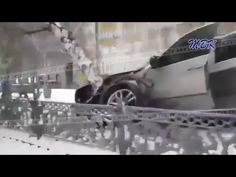 В центре Новосибирска произошла серьёзная авария с пострадавшими