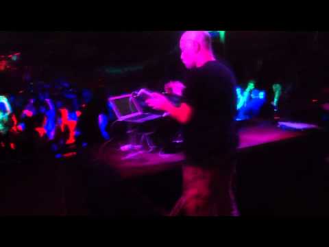 Frazzbass - Speak English Motherfucker live @ Hardcore Forever