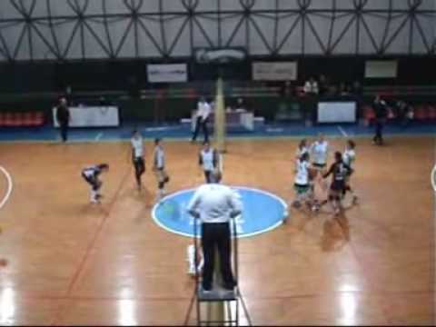 Costaverde Cefalù - Lamezia 1-3 (Volley B2F)