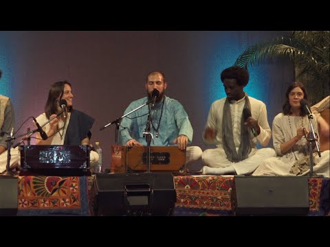 Jai Sahaja! Bhajans - Rishikesh 9 March 2019