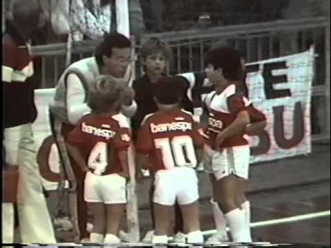 Clube Paineiras do Morumbi 2 v 1 Esporte Clube Banespa - Final 1984