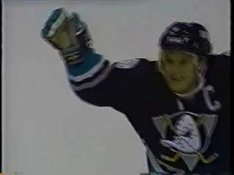 1996-97 - Ducks @ Coyotes Game 6 - Paul Kariya OT Winning Goal