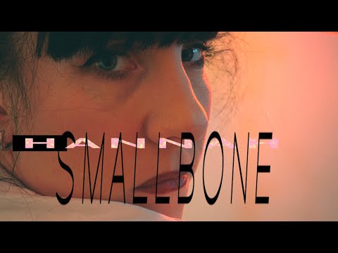 Hannah Smallbone - Hit Me Right Where It Hurts