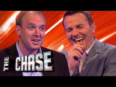 The Celebrity Chase - Tim Vine Cracks Bradley Up!