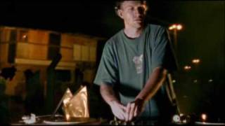 "Batucada Remix" - Videoclip City of God [HQ]