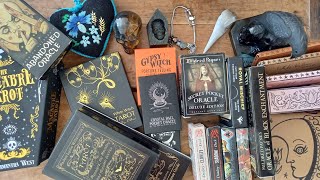 #toptenCuriosityDecks VR to @CandySoulAndSoil  & @AmethystAscensionTarot #tarotCuriosity Cabinet
