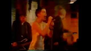 The Sugarcubes - Dear Plastic + Regina - Live @ The Late Show, September, 19th (19-09-1989)
