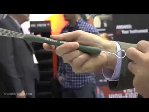 The Vic Firth Six - Split Brush