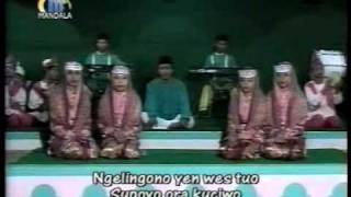 Download lagu Mumpung - Sholawat Rebana.mp4 mp3