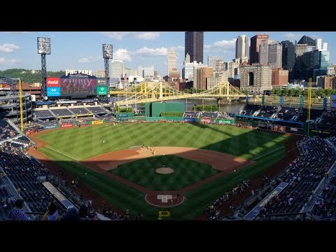 image-How many entrances are there to PNC Park?