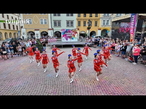 Vybarvený běh 2025 - Kroměříž - mažoretky Lexy Kroměříž - 7.6.2025 - video 10