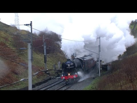 Flying Scotsman storms over Shap summit on the WCME 6/2/16.