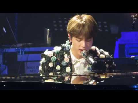 BTS EPIPHANY JIN SOLO LIVE PERFORMANCE IN PARIS..#BTSinParis