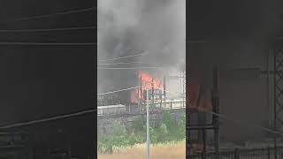 le-immagini-in-tempo-reale-dell-incendio-alla-sottostazione-elettrica