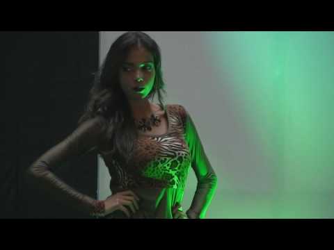 Desfile de modas firma Jussoly Viernes de Moda con Belankazar