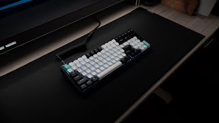 This Full Size Keyboard Has THOCK