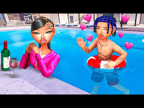 My REALISTIC CRUSH NEXT DOOR FELL IN LOVE WITH ME.. (Berry Avenue)