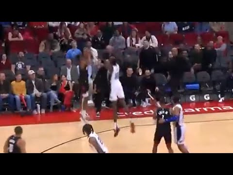 Bol Bol blocks the sh*t out of ball to throw it to deep stands 😲😲