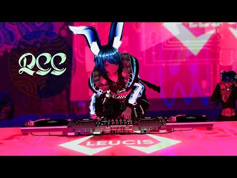 Dubstep to ******* to /// Ramen Cult Collective Live Set