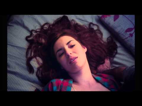 Tirez la langue mademoiselle - Bande Annonce VF