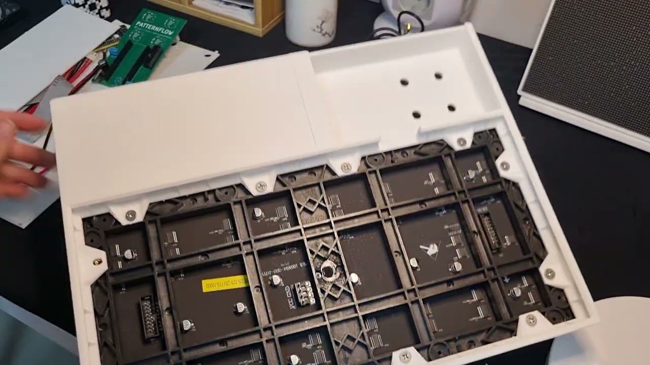 ▶ YouTube — Patternflow v3.0 enclosure assembly & first power-on