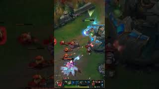 【LoL】MID アカリvsアーリ イグナイトなし10割コンボ #shorts #akali #greeeen Akali vs ahri