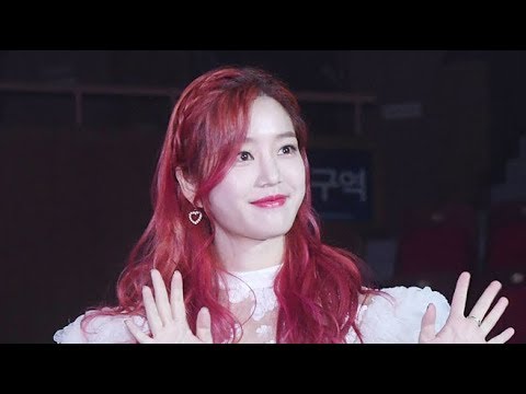 [TD영상] 이유비(Lee Yu-bi) '눈처럼 하얀 미모'(소리바다 어워즈)