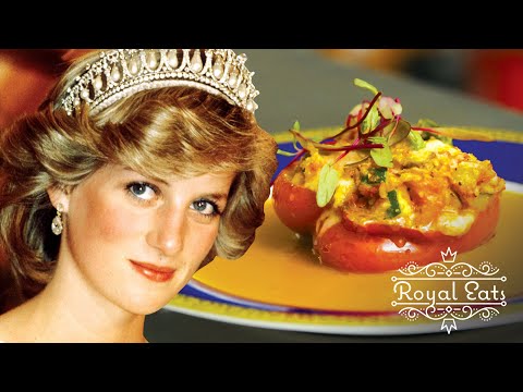 前皇室廚師透露戴安娜王妃最愛吃的飯菜，以及為她做飯的真實感受。 (Former Royal Chef Reveals Princess Diana's Fave Meal And What It Was Really Like Cooking For Her)