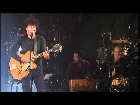 A+++   Robert Charlebois (Au National Mtrl 2006) - Dolorès.mpg
