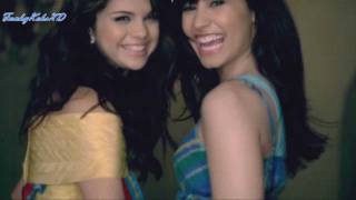 Selena Gomez &amp; Demi Lovato - One And The Same (Deutsche Übersetzung)