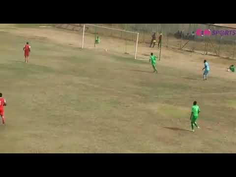 Berekum Arsenal goalkeeper scores the most ridiculous own goal in Ghanaian football history