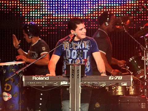 Washington brasileiro - Forro fura chao  (você nao vai parar)