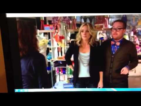 Liz Lemon shopping for jeans