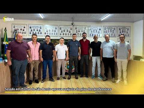 Sessão em Pinhal de São Bento aprova reajuste do piso dos professores