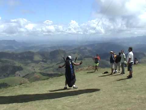 Decolagem Tadeu - Santa Teresa - ES - Brasil