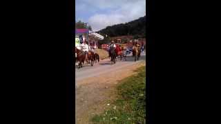preview picture of video 'Desfile en la cuesta'