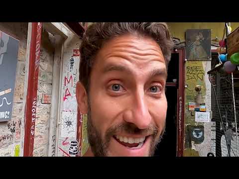 Quick Overview of Szimpla Kert Ruin Pub and Havana Restaurant in Budapest Hungary