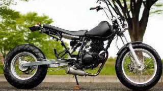 Download the video "YAMAHA TW 200 2型 ロングスイングアーム＆LEDチューン＆チョッパースタイル"