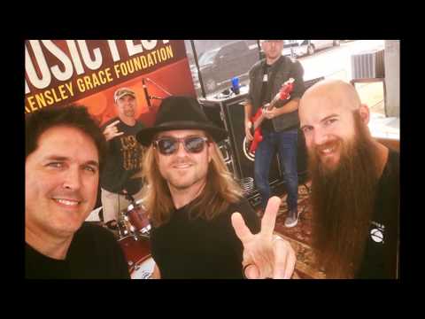 Brian Cameron Band doing a Awesome cover of "Use Me" by Bill Withers