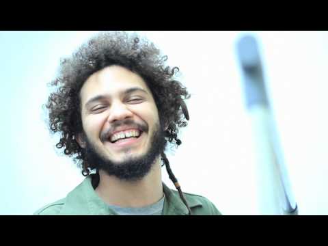 O Sonso ao vivo na Casa Fora do Eixo