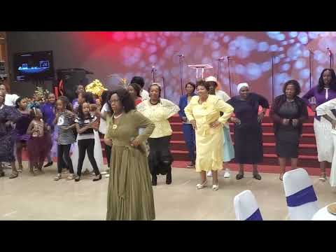 Pst. Naomi Karanja performing Muhotoro at KAC, New Jersey, USA (2023)@Elephantimana