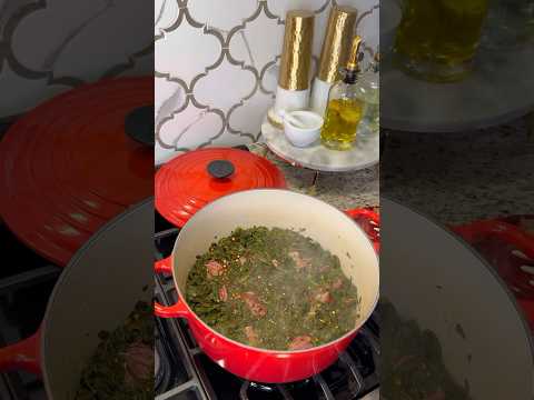 Delicious Spicy Turnip Greens! #turnipgreens #greens #recipe #cooking